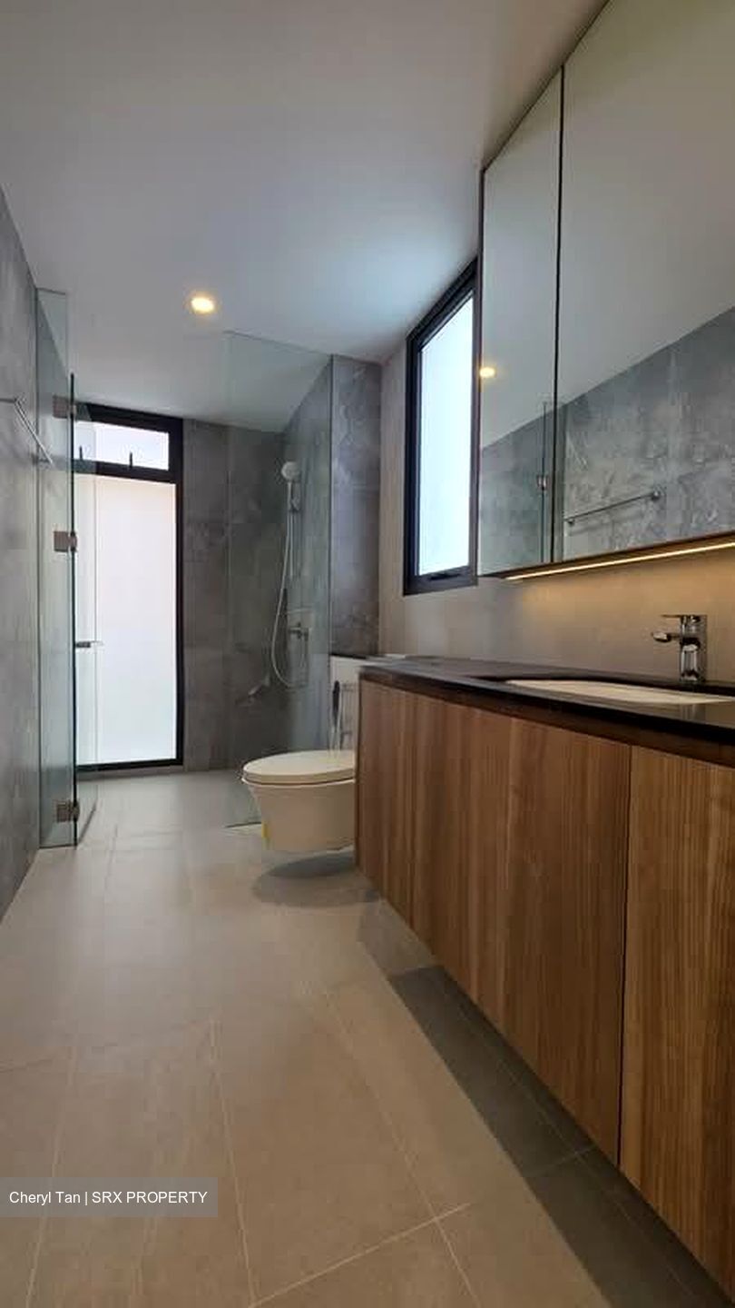 Binjai Hill (D21), Detached #574750441